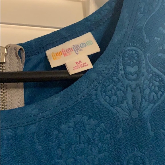LulaRoe Amelia - Picture 3 of 3